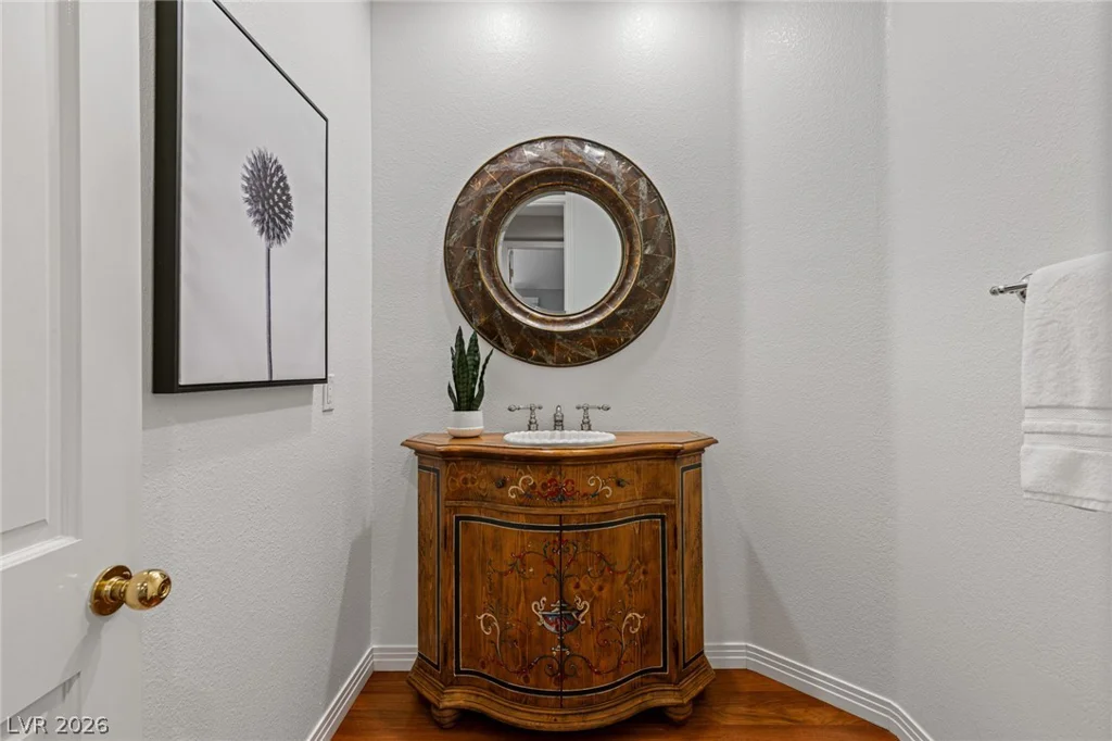 8325 Turtle Creek, Las Vegas, NV 89113
