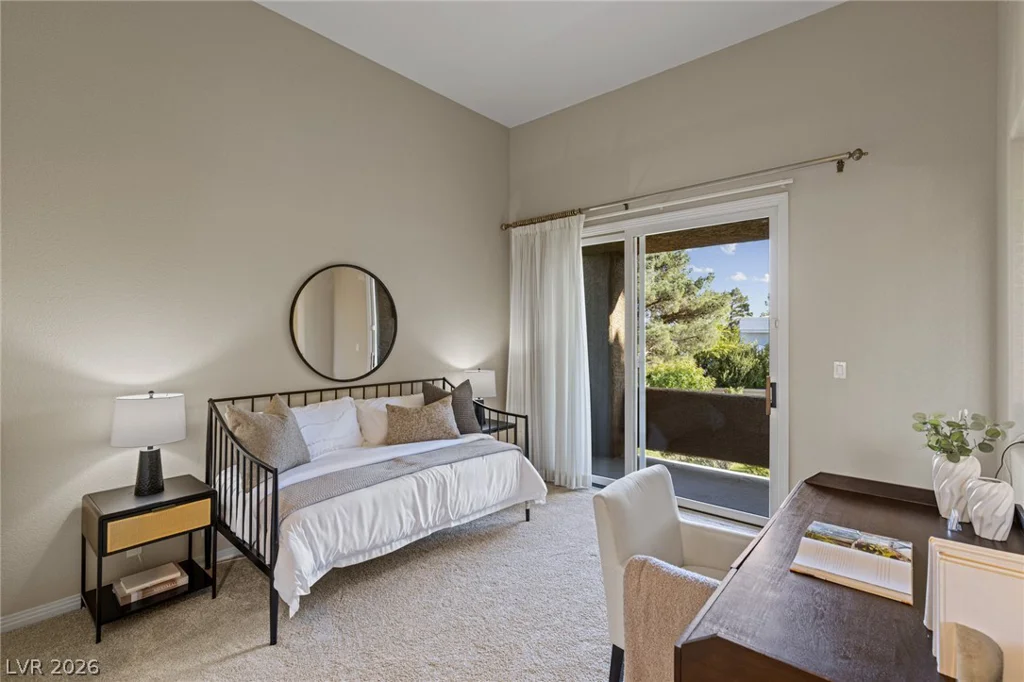 8325 Turtle Creek, Las Vegas, NV 89113