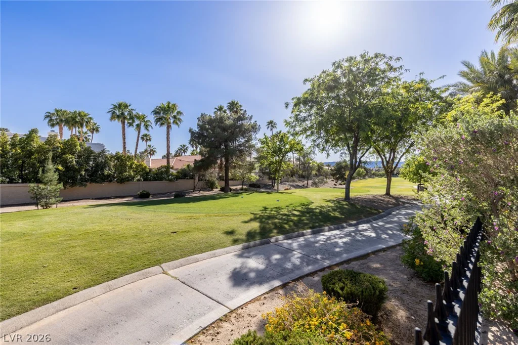 8325 Turtle Creek, Las Vegas, NV 89113