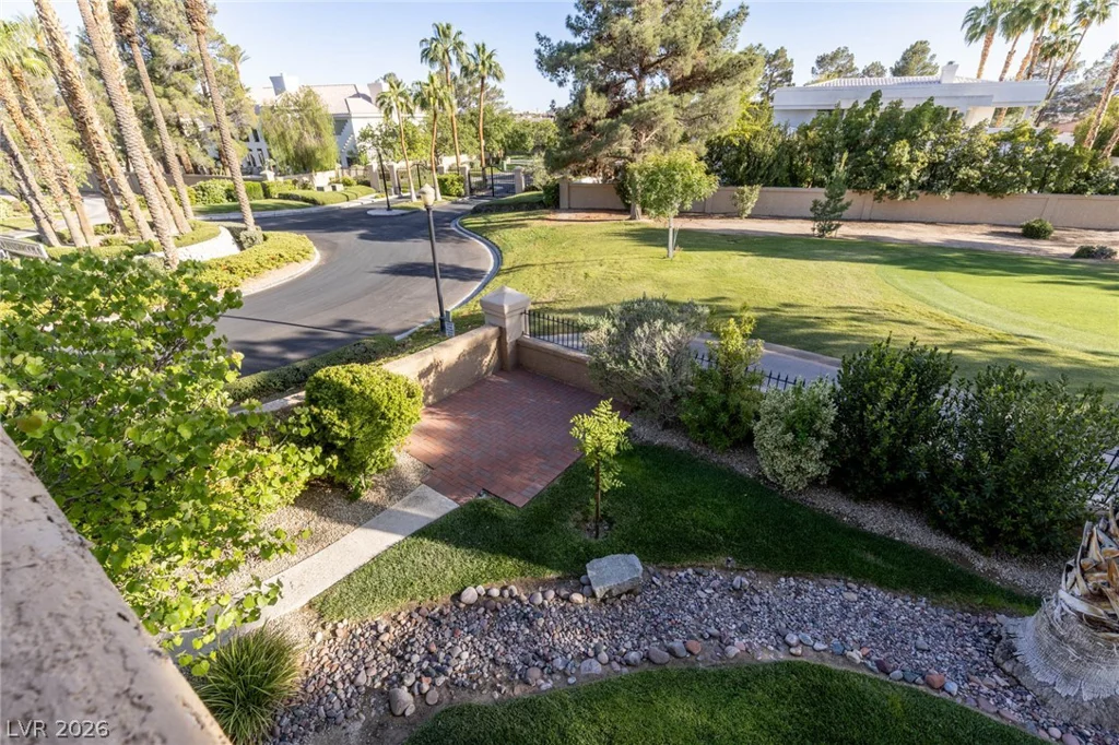 8325 Turtle Creek, Las Vegas, NV 89113