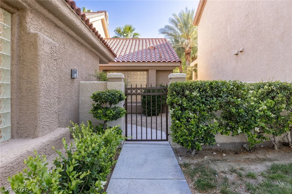 8325 Turtle Creek, Las Vegas, NV 89113