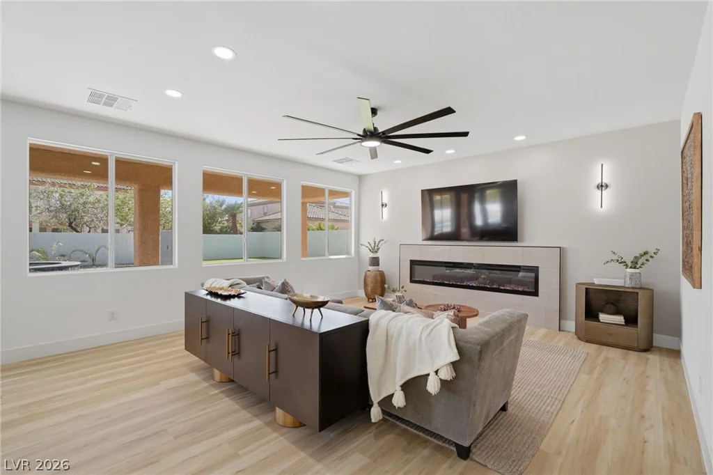 6351 Abacus Farms, Las Vegas, NV 89131