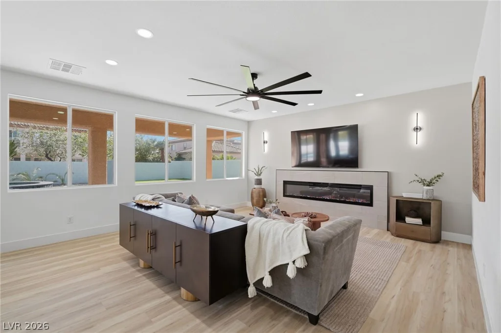 6351 Abacus Farms, Las Vegas, NV 89131