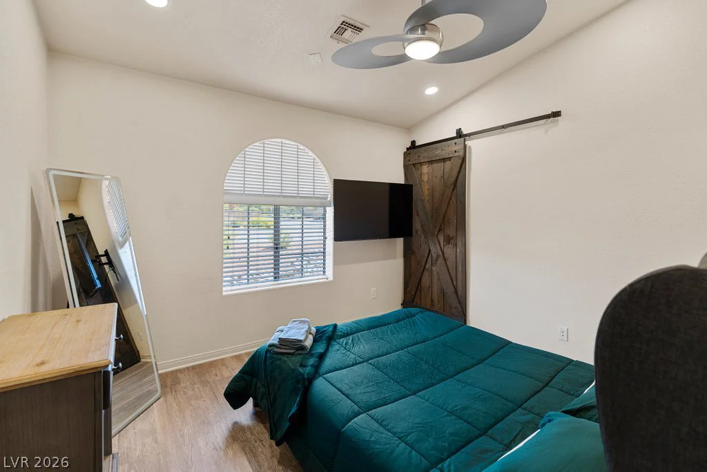 7110 La Cienega, Las Vegas, NV 89119