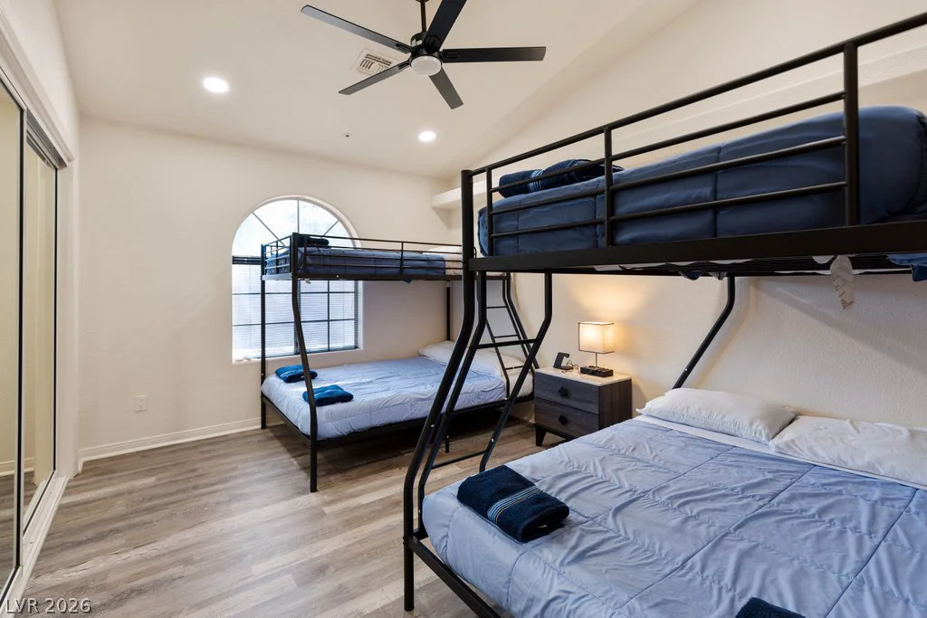 7110 La Cienega, Las Vegas, NV 89119
