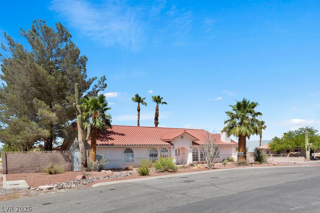 7110 La Cienega, Las Vegas, NV 89119