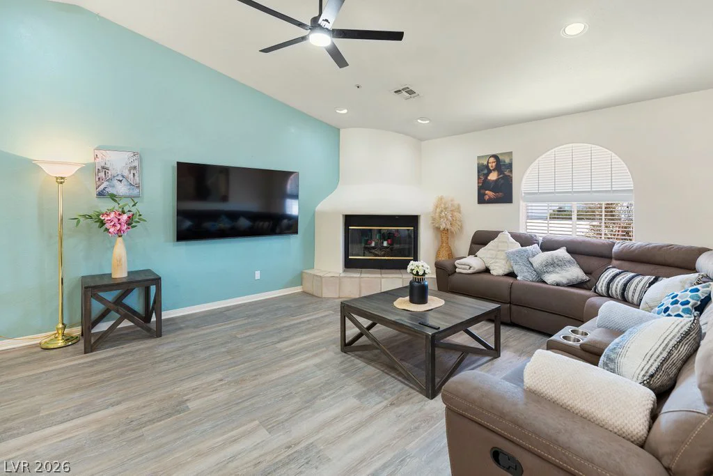 7110 La Cienega, Las Vegas, NV 89119