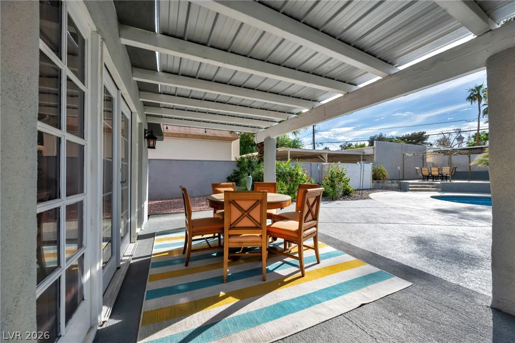 1400 Maria Elena, Las Vegas, NV 89104