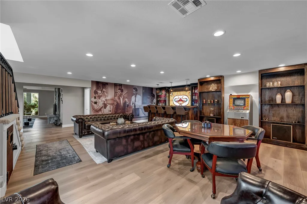 1400 Maria Elena, Las Vegas, NV 89104