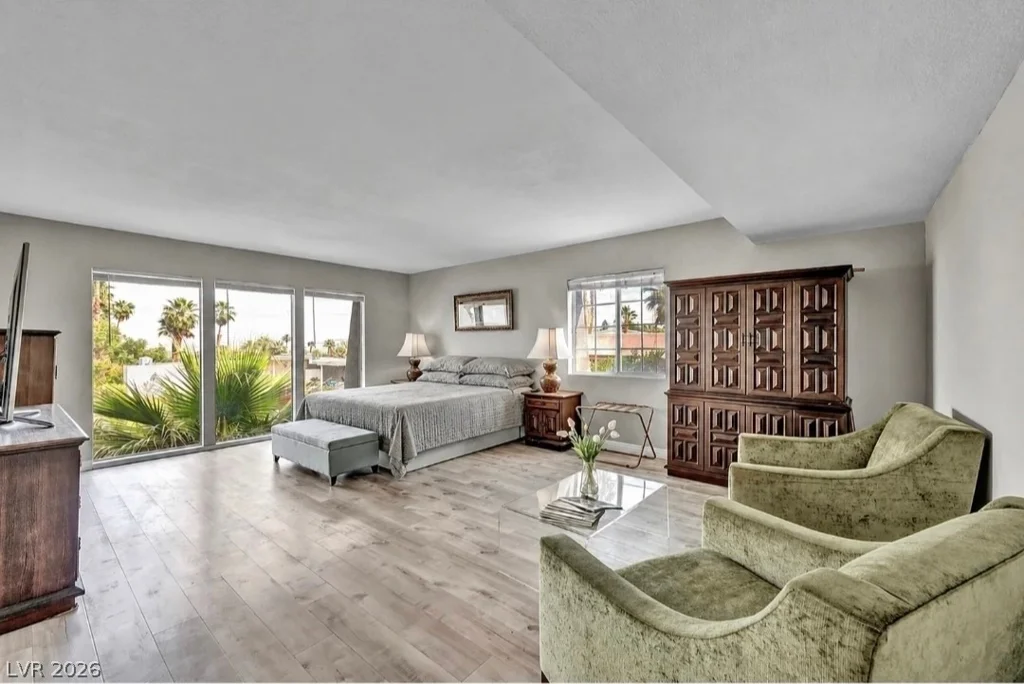 1400 Maria Elena, Las Vegas, NV 89104