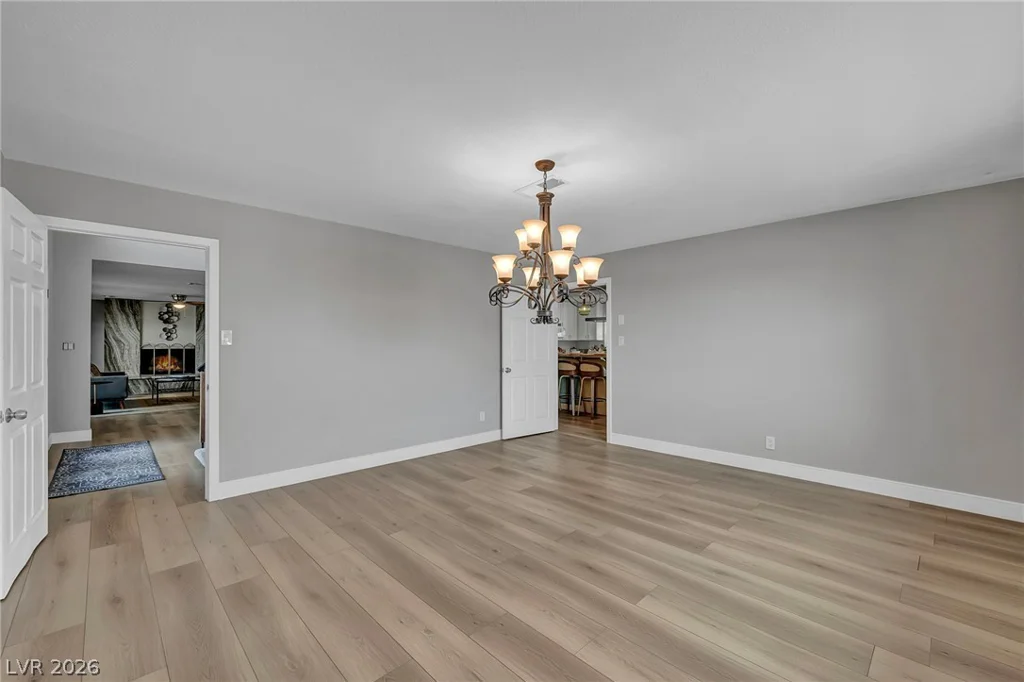1400 Maria Elena, Las Vegas, NV 89104