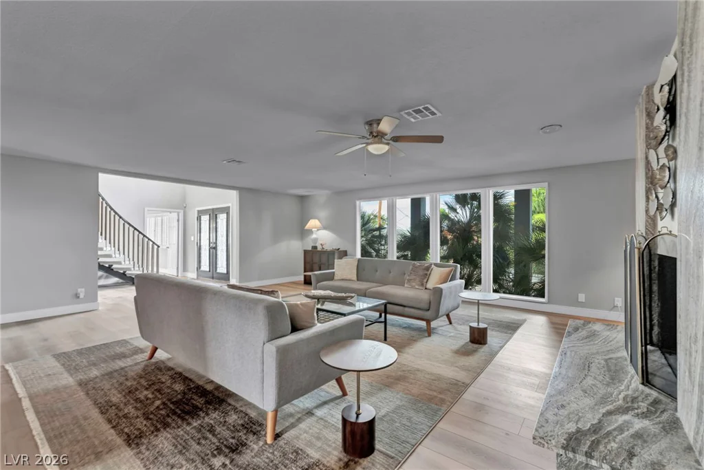 1400 Maria Elena, Las Vegas, NV 89104