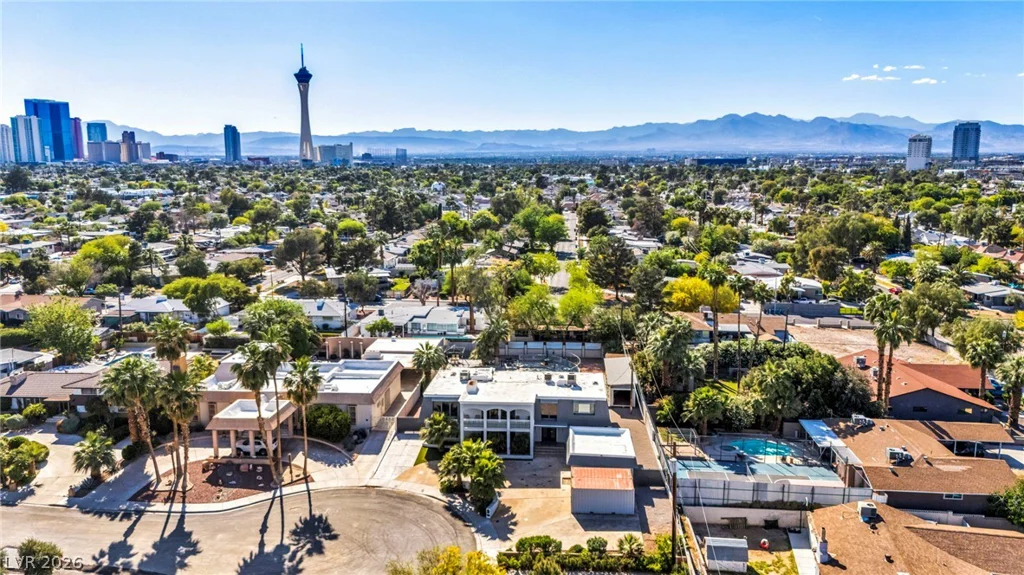 1400 Maria Elena, Las Vegas, NV 89104