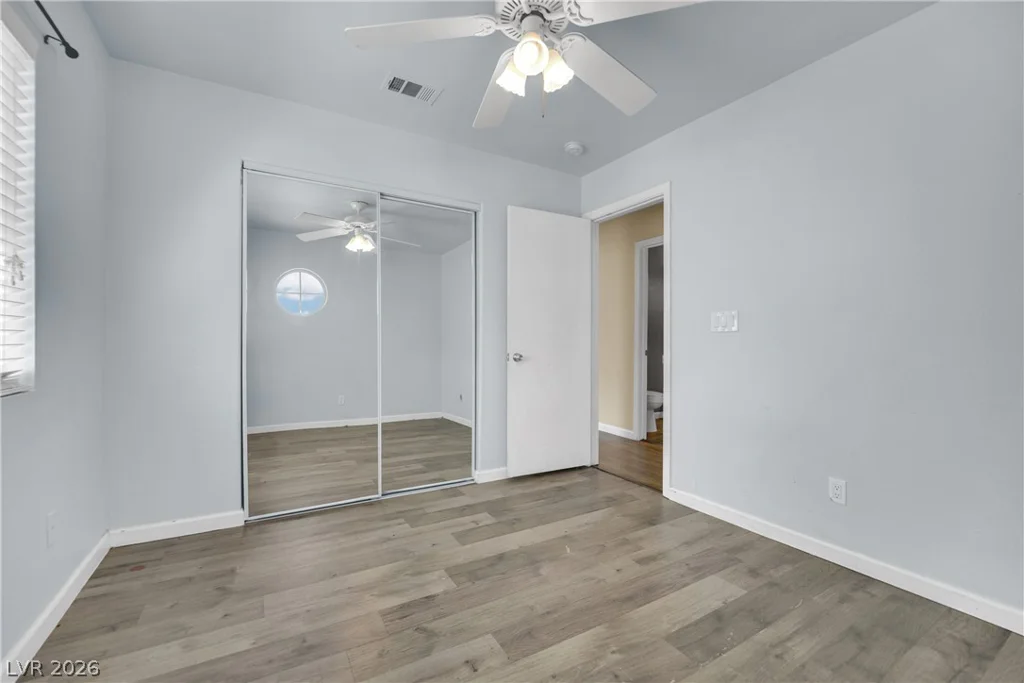 9087 Lava Bluff, Las Vegas, NV 89123