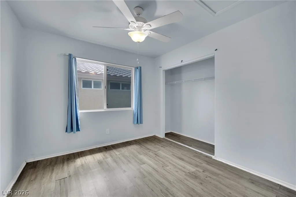 9087 Lava Bluff, Las Vegas, NV 89123
