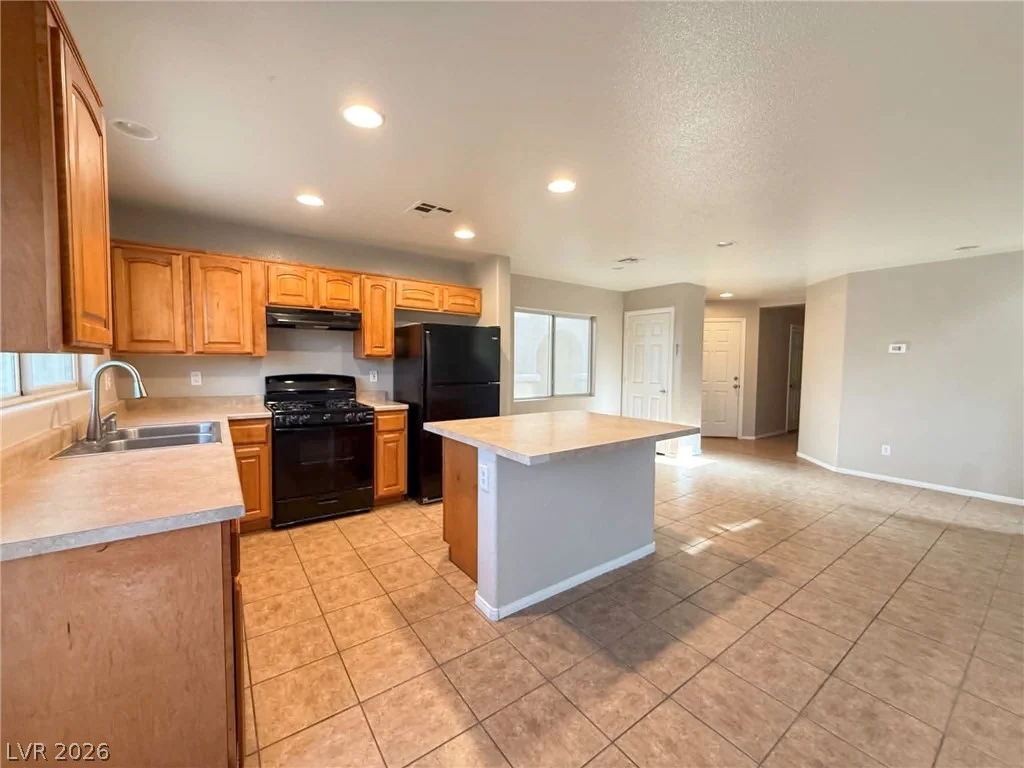 4446 Avery Park, Las Vegas, NV 89110