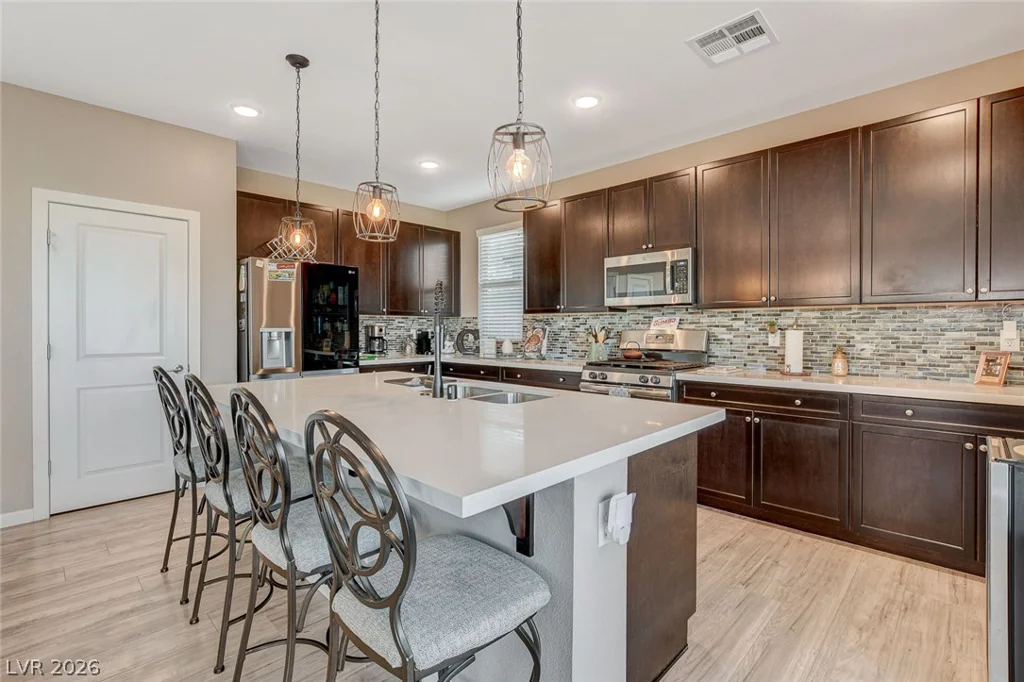 6928 Boulder Canyon, North Las Vegas, NV 89084