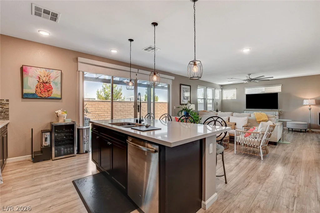 6928 Boulder Canyon, North Las Vegas, NV 89084