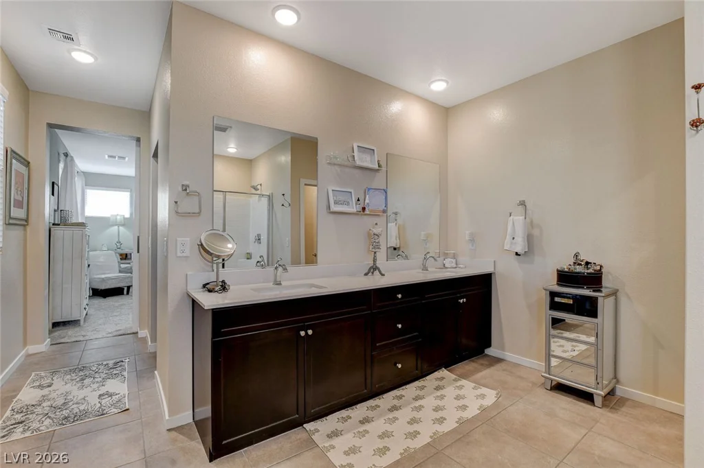 6928 Boulder Canyon, North Las Vegas, NV 89084