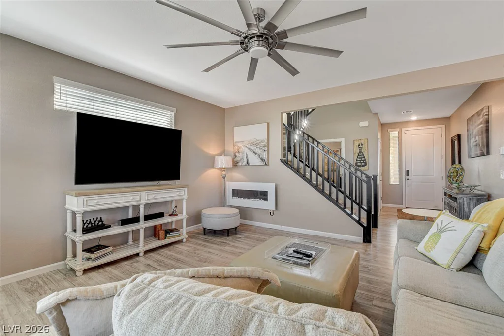 6928 Boulder Canyon, North Las Vegas, NV 89084