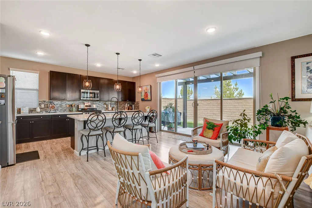 6928 Boulder Canyon, North Las Vegas, NV 89084