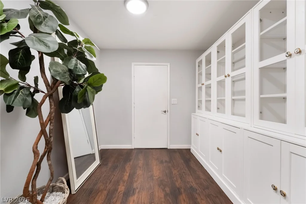 3464 Manzano, Las Vegas, NV 89121