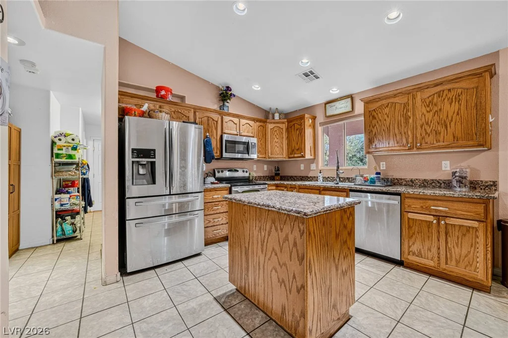 751 Bunarch, Pahrump, NV 89060