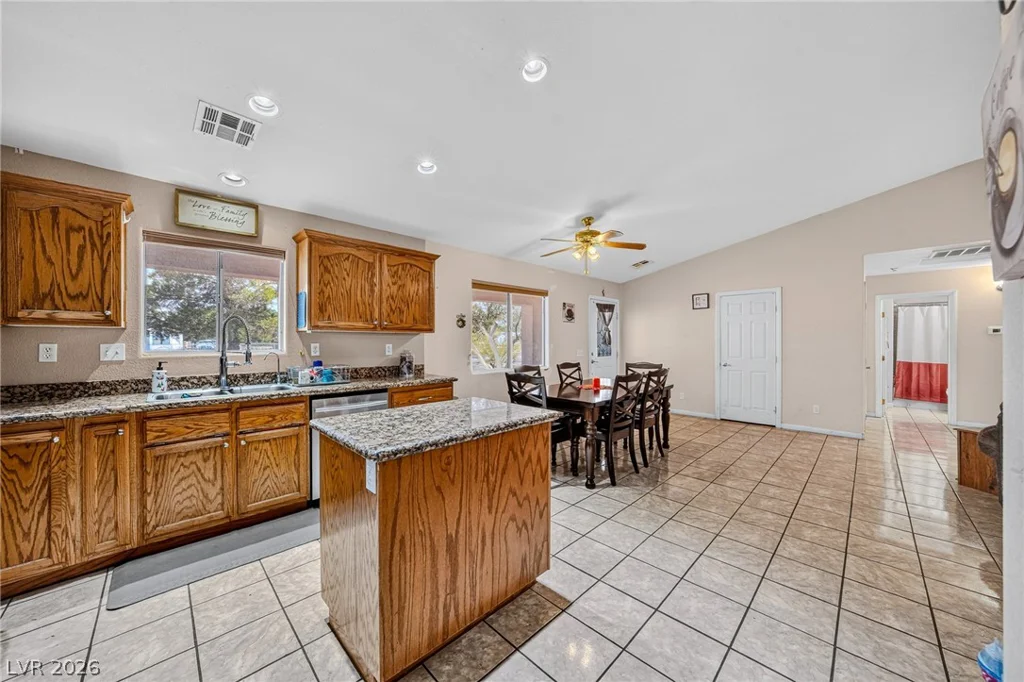 751 Bunarch, Pahrump, NV 89060