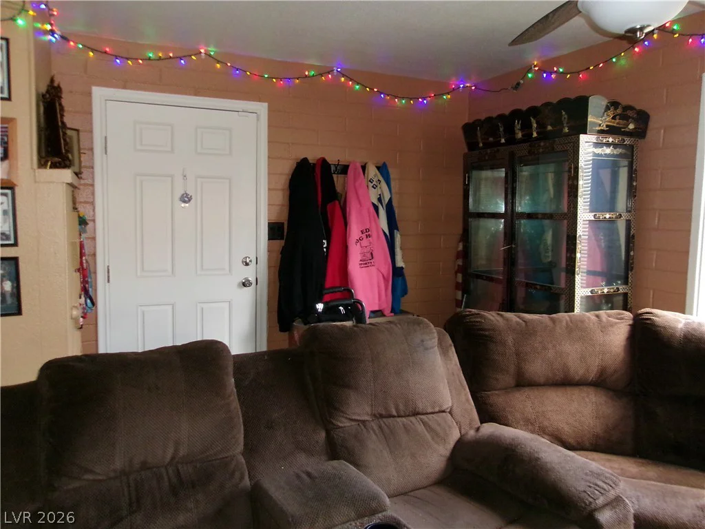 47 Pacific, Henderson, NV 89015
