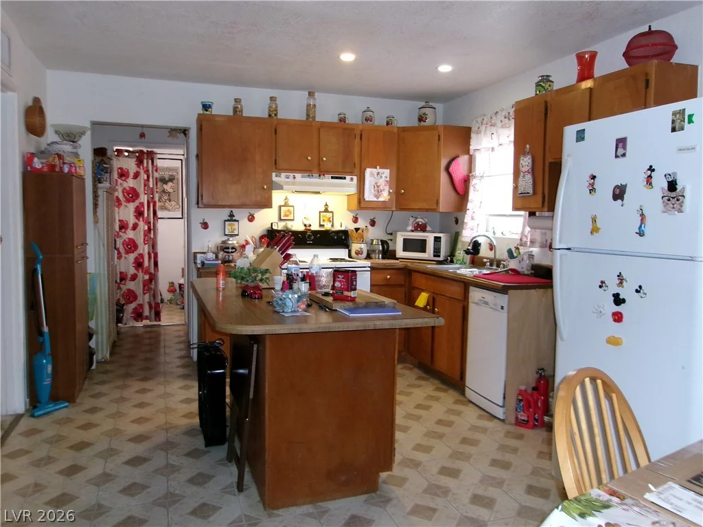 47 Pacific, Henderson, NV 89015