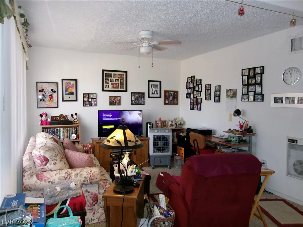 47 Pacific, Henderson, NV 89015