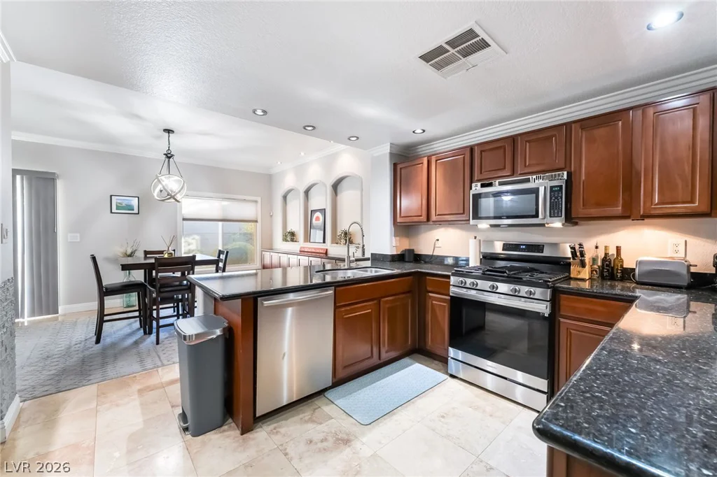 10809 Garden Mist, Las Vegas, NV 89135