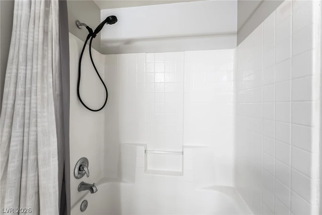 10809 Garden Mist, Las Vegas, NV 89135