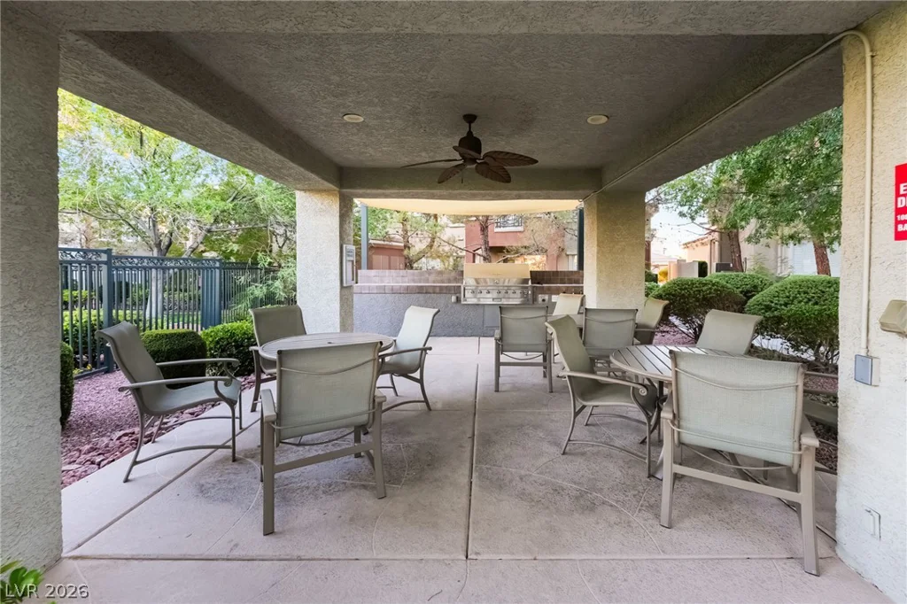 10809 Garden Mist, Las Vegas, NV 89135