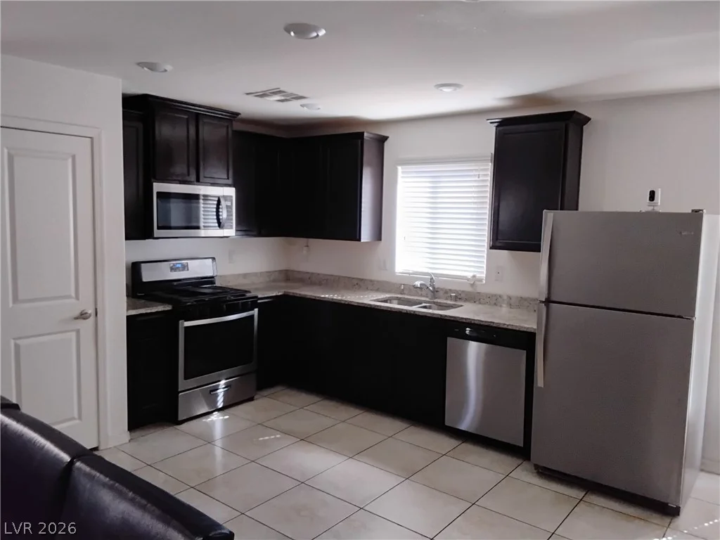 2468 Trumpet Creeper, Las Vegas, NV 89115