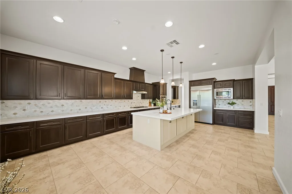 8030 Palm Cove, Las Vegas, NV 89129