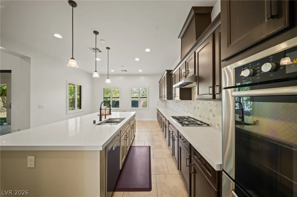 8030 Palm Cove, Las Vegas, NV 89129