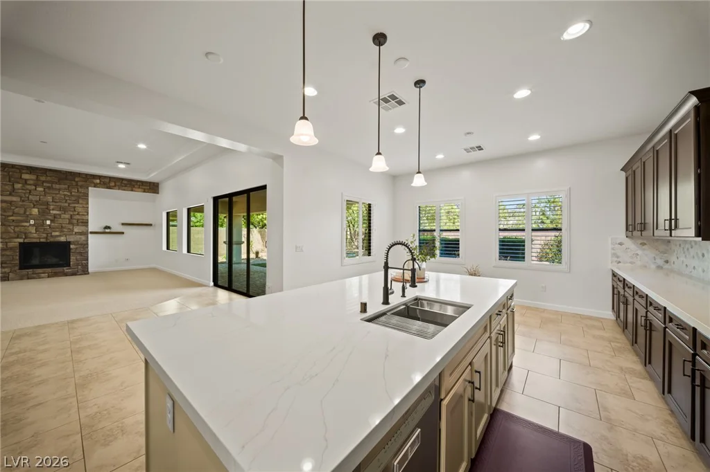 8030 Palm Cove, Las Vegas, NV 89129