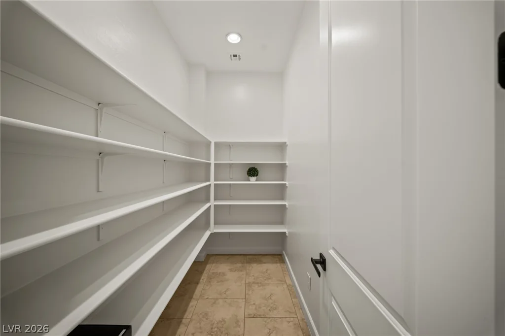 8030 Palm Cove, Las Vegas, NV 89129