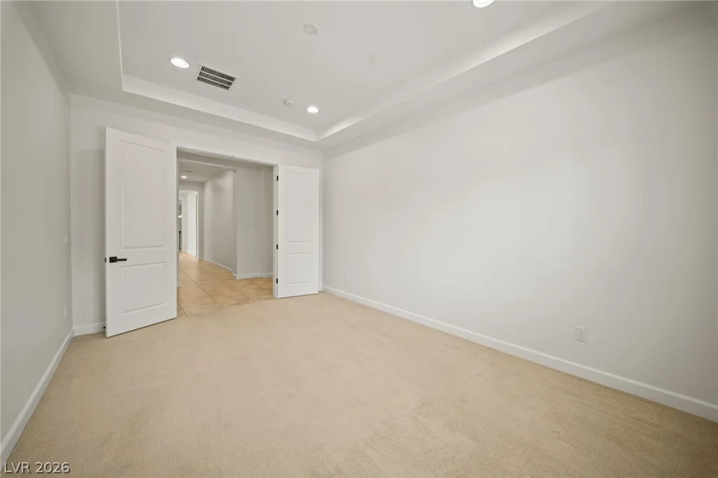 8030 Palm Cove, Las Vegas, NV 89129