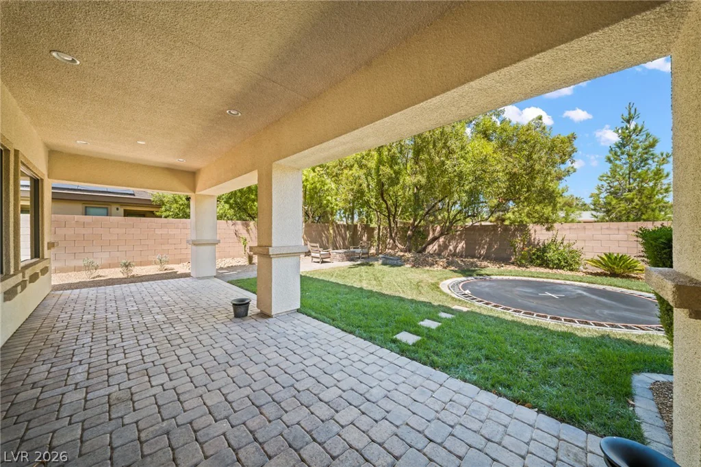 8030 Palm Cove, Las Vegas, NV 89129