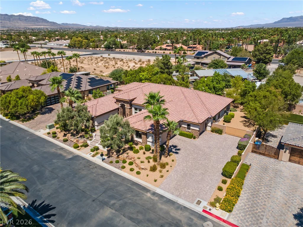 8030 Palm Cove, Las Vegas, NV 89129