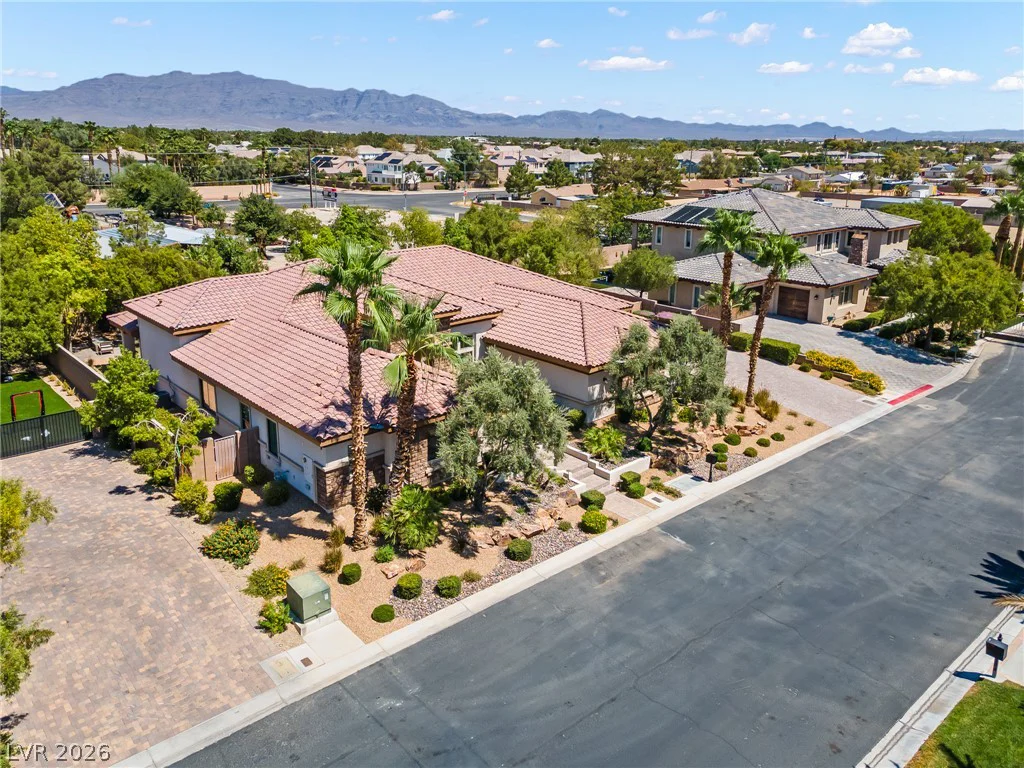 8030 Palm Cove, Las Vegas, NV 89129