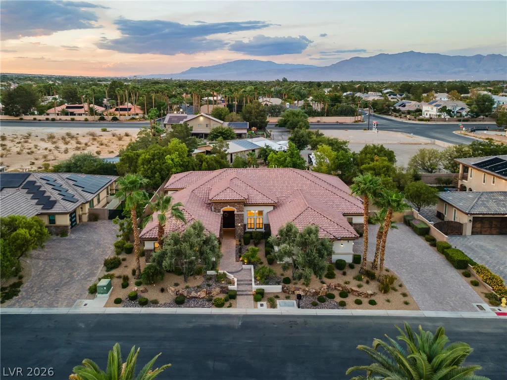 8030 Palm Cove, Las Vegas, NV 89129