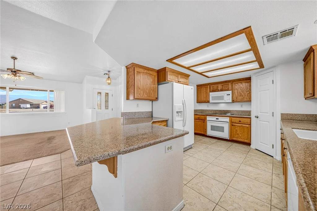 2121 Labrador, Pahrump, NV 89048