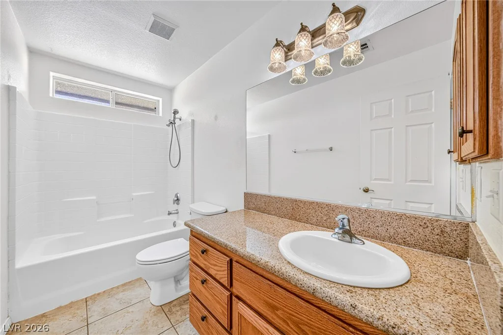 2121 Labrador, Pahrump, NV 89048
