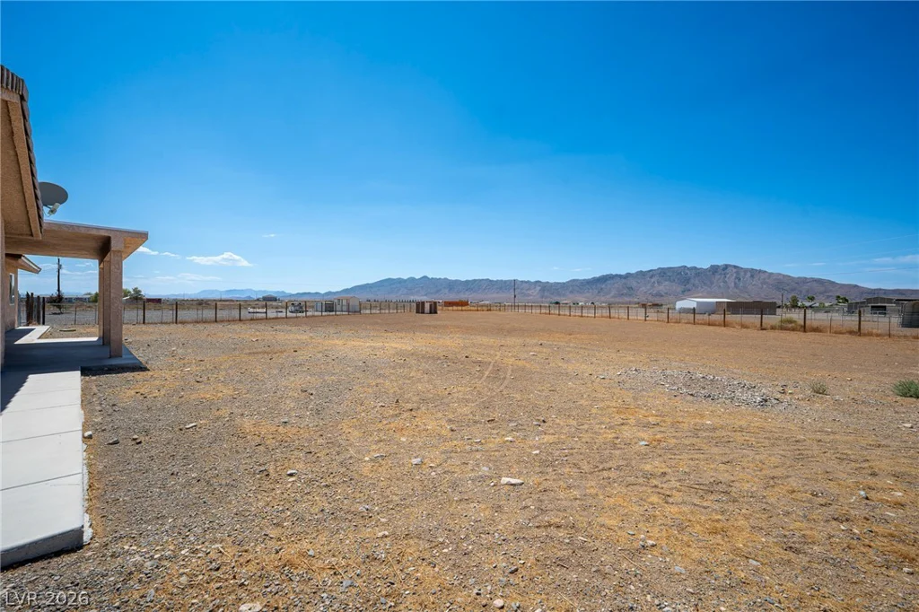 2121 Labrador, Pahrump, NV 89048