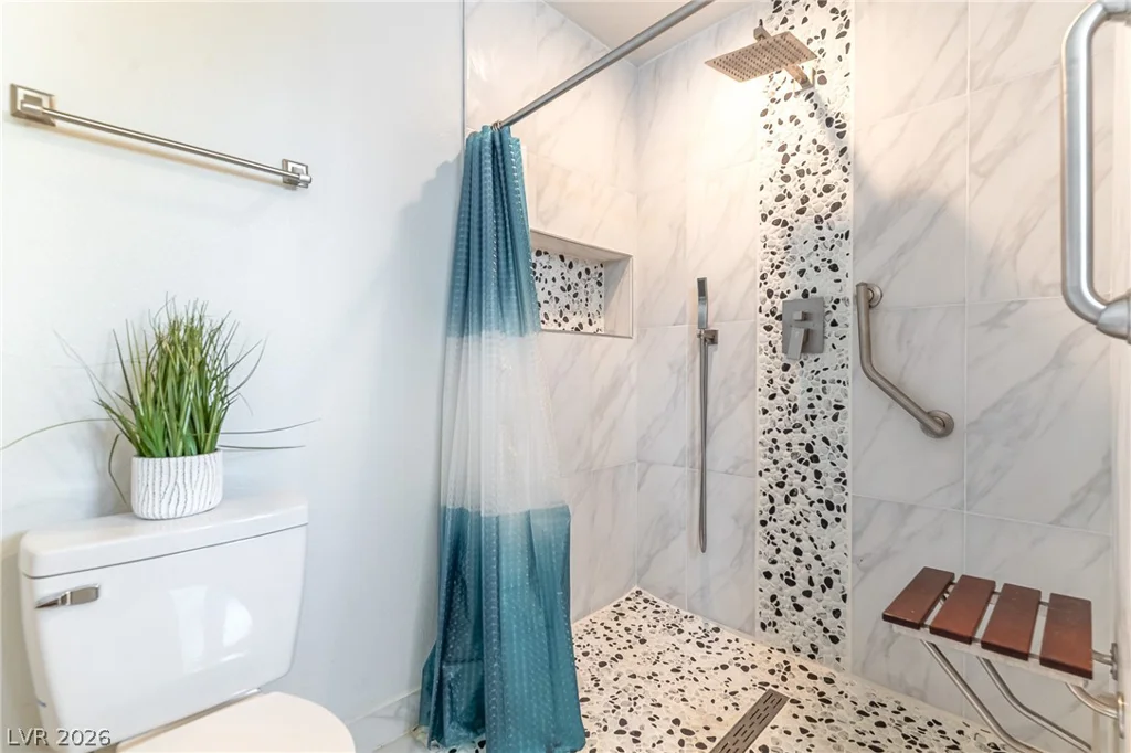105 Cimarron, Las Vegas, NV 89145