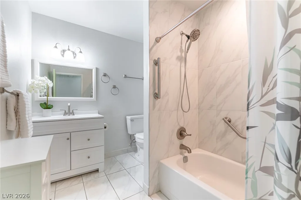 105 Cimarron, Las Vegas, NV 89145