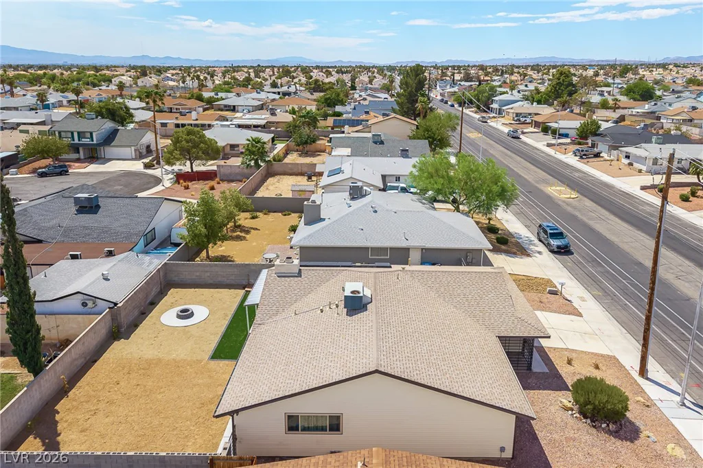 105 Cimarron, Las Vegas, NV 89145
